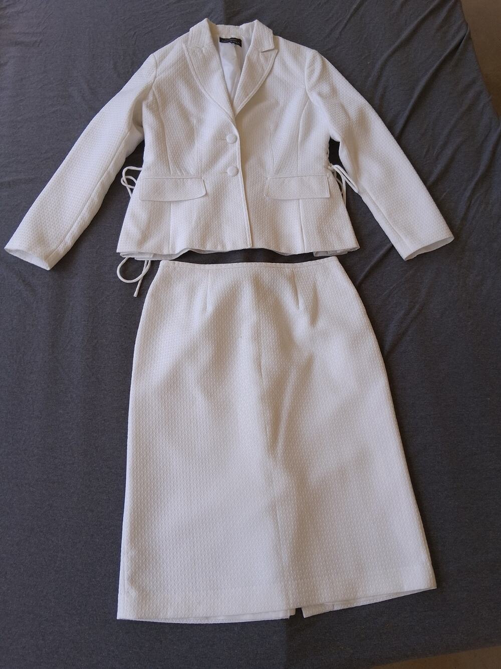 Vintage Giorgio Sant'Angelo White Textured Suit Set Blazer & Pencil Skirt 8